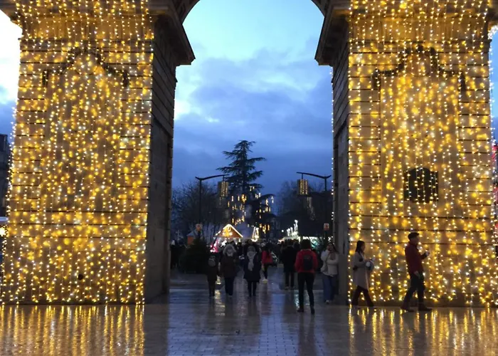 Elysee Darcy - Devosge Hyper Centre ,liberte Gare -